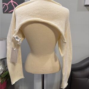 Musera Cream Women's Shrug